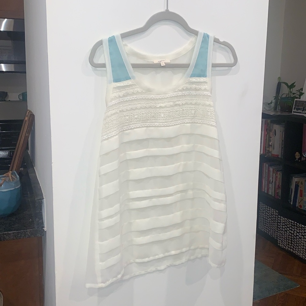 Mystree sheer lace strip cream and mint green tank top size Medium